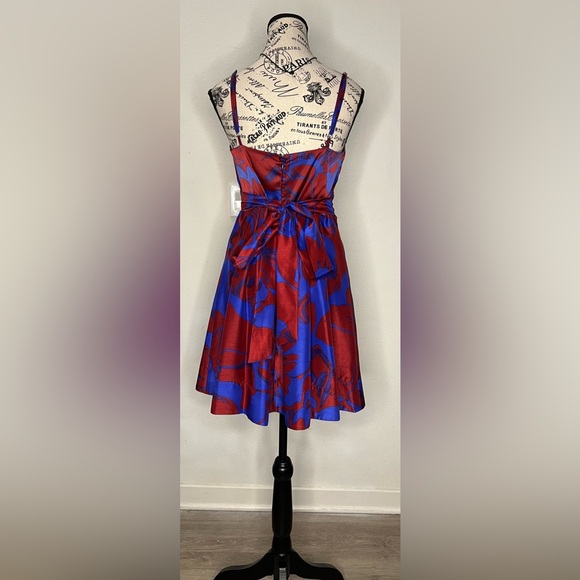 Rubber ducky dress small - Picture 6 of 14